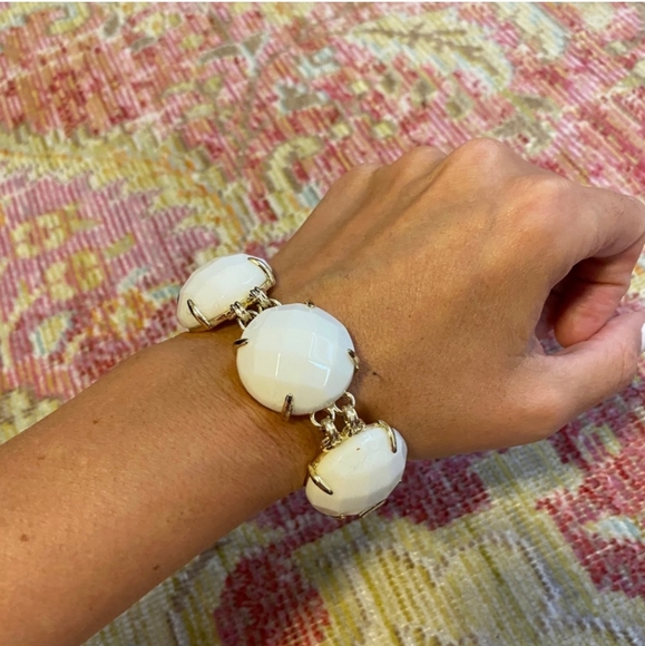 Retired Kendra Scott Cassie Bracelet-FINAL - Picture 3 of 5